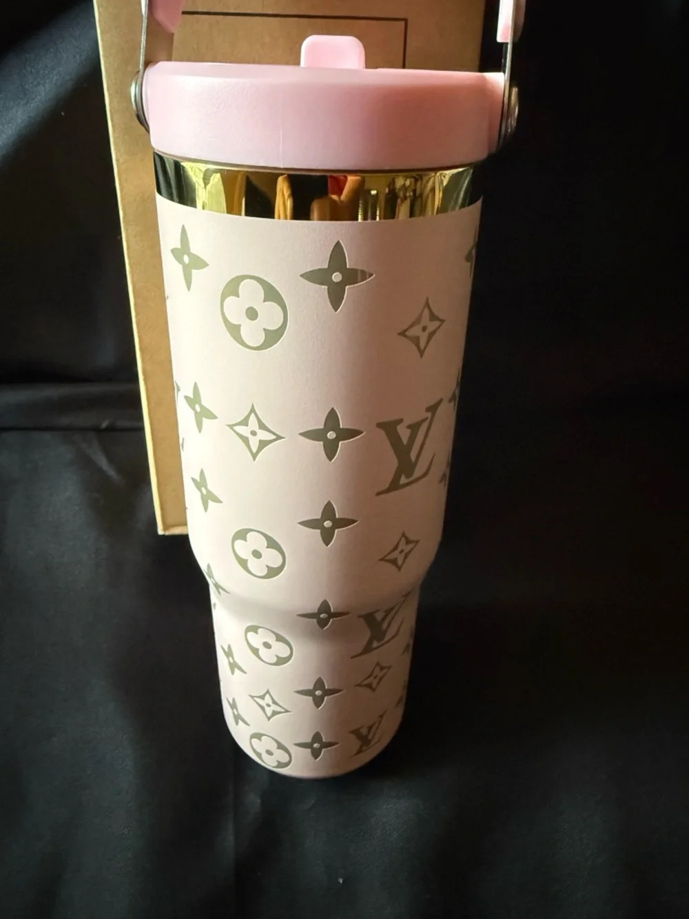 New Stanley 30oz Laser LEngravedV Pink Insulated with Handle Flip Top - Picture 6 of 7